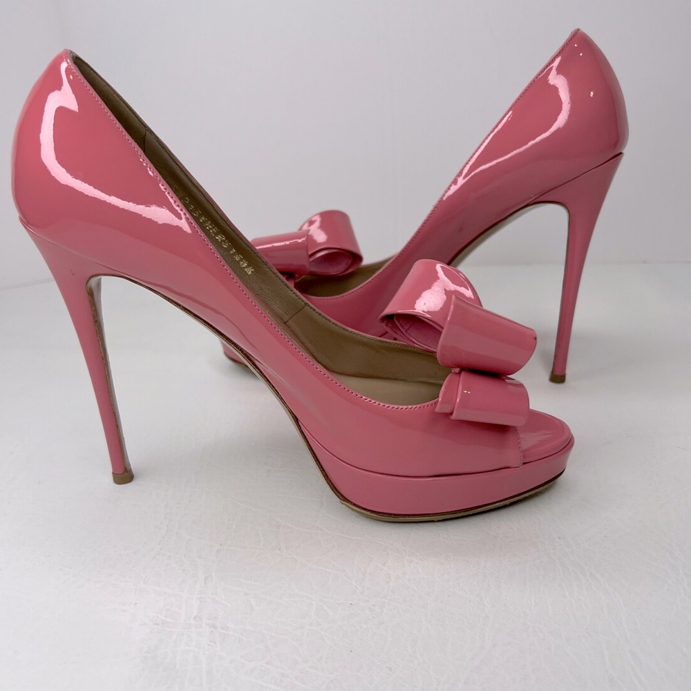 VALENTINO GARAVANI pink bow patent platform heels size 38.5 / 8.5 - rare to find